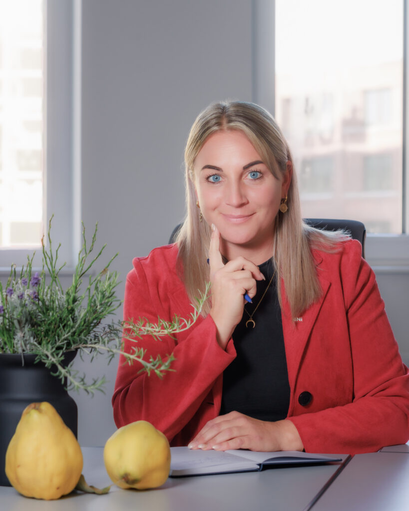 Authentisches Businessportrait eine Unternehmerin aus Rostock